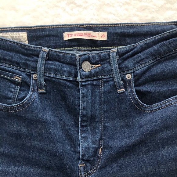 Levi’s | 721 high rise skinny - Picture 4 of 4